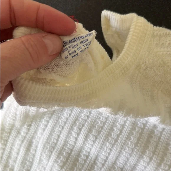 Cream Knit Short Sleeve Sweater Top vintage 80’s - Picture 2 of 2